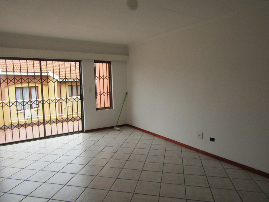 2 Bedroom Property for Sale in Winchester Hills Gauteng