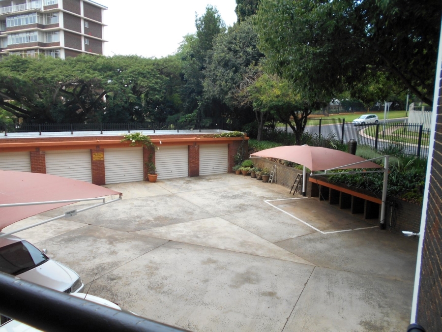 To Let 2 Bedroom Property for Rent in Groenkloof Gauteng