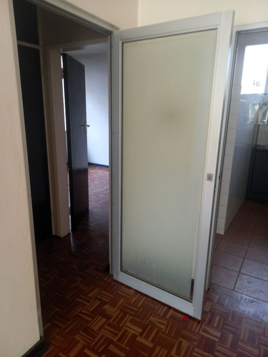 To Let 2 Bedroom Property for Rent in Groenkloof Gauteng