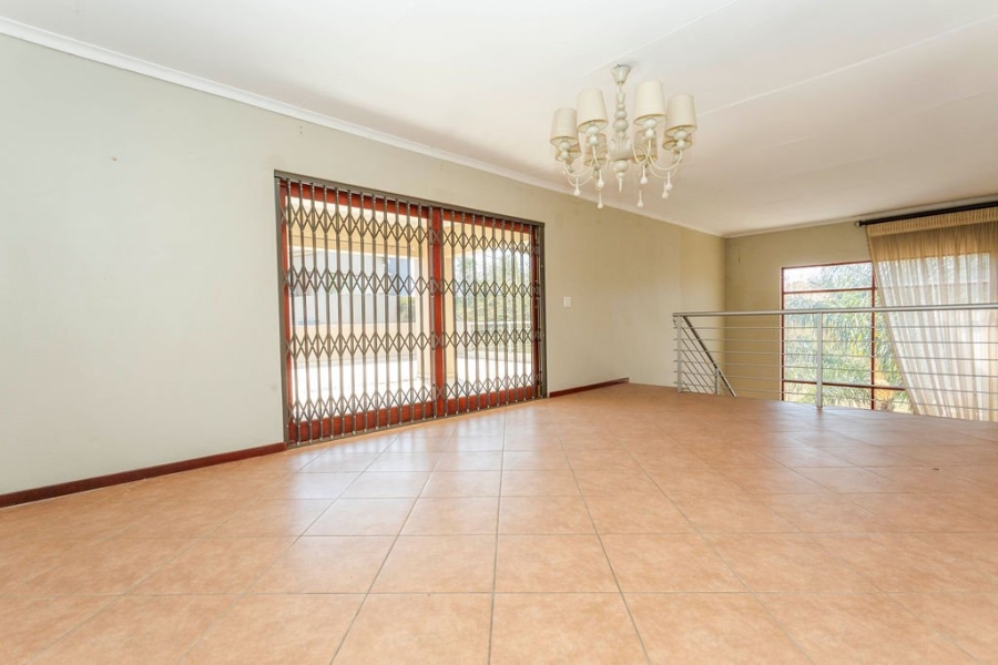 3 Bedroom Property for Sale in Sugar Bush Estate Gauteng