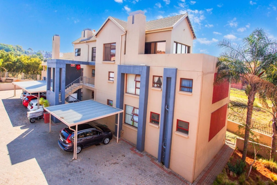 3 Bedroom Property for Sale in Sugar Bush Estate Gauteng