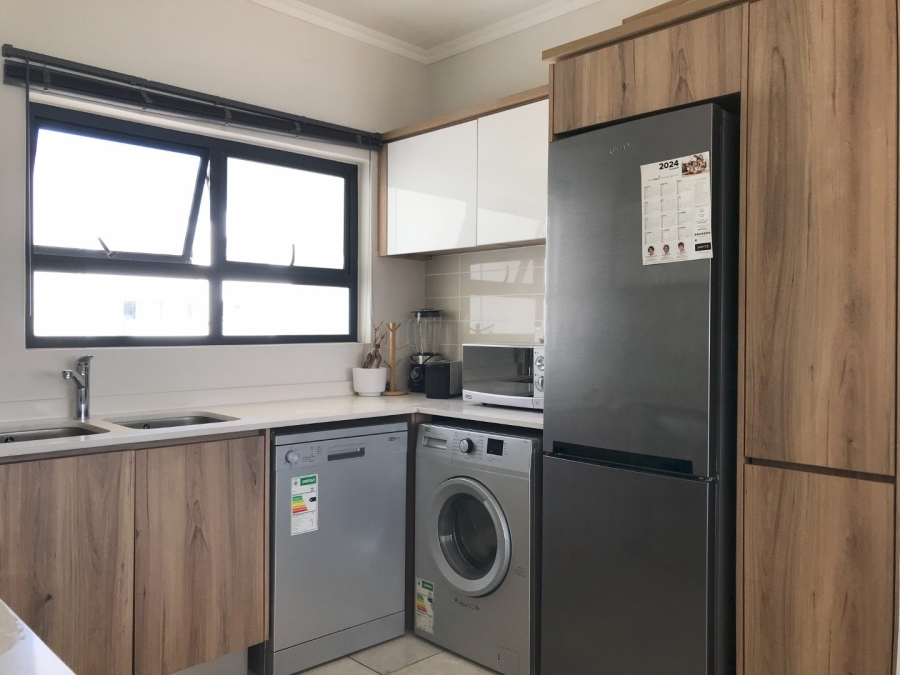 2 Bedroom Property for Sale in Crowthorne AH Gauteng