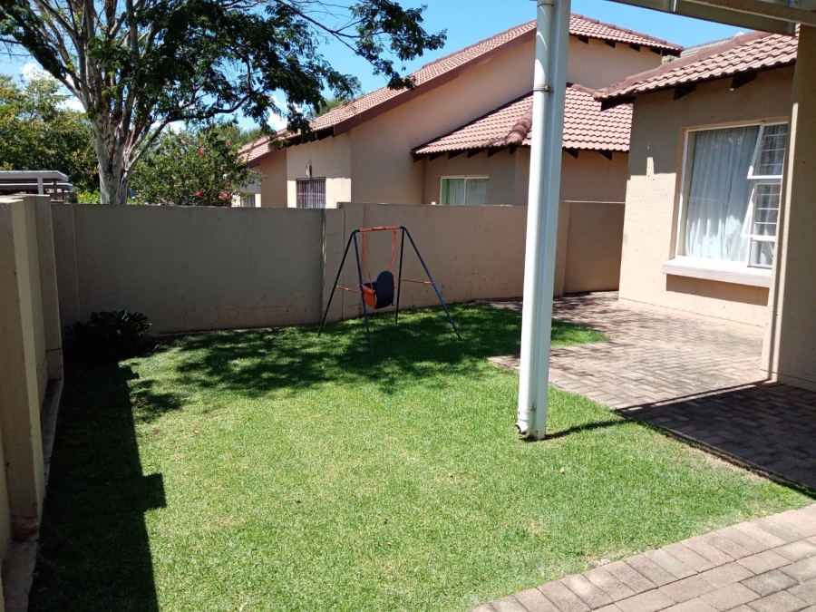 To Let 3 Bedroom Property for Rent in Celtisdal Gauteng