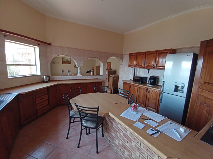 5 Bedroom Property for Sale in Kenmare Gauteng