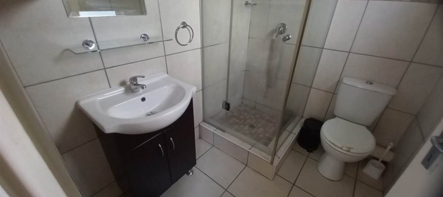 3 Bedroom Property for Sale in Barbeque Downs Gauteng