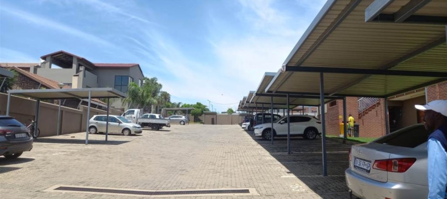 3 Bedroom Property for Sale in Barbeque Downs Gauteng