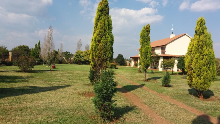 To Let 5 Bedroom Property for Rent in Gerardsville Gauteng