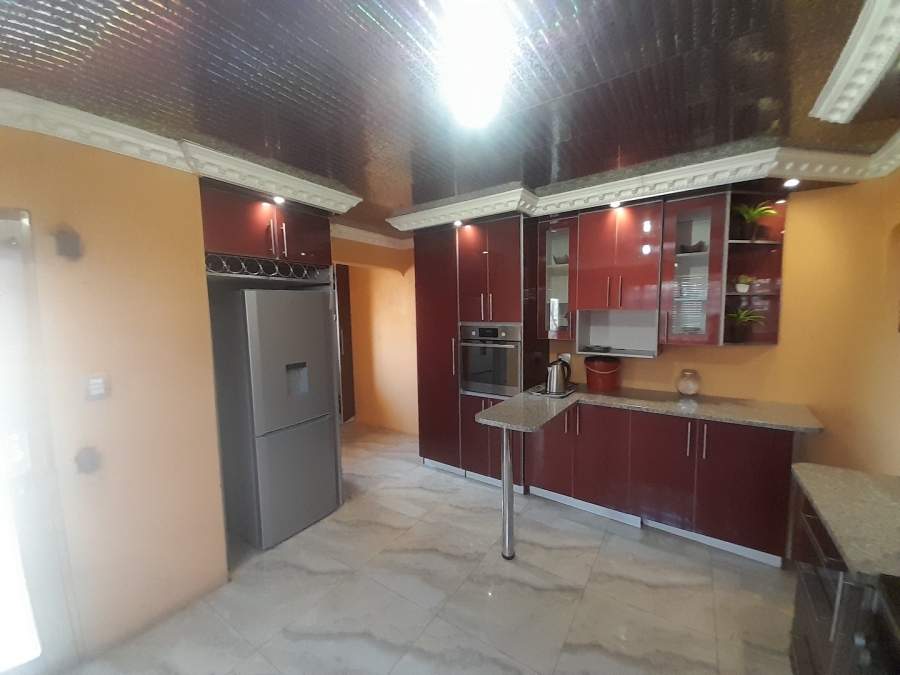 4 Bedroom Property for Sale in Soshanguve GG Gauteng