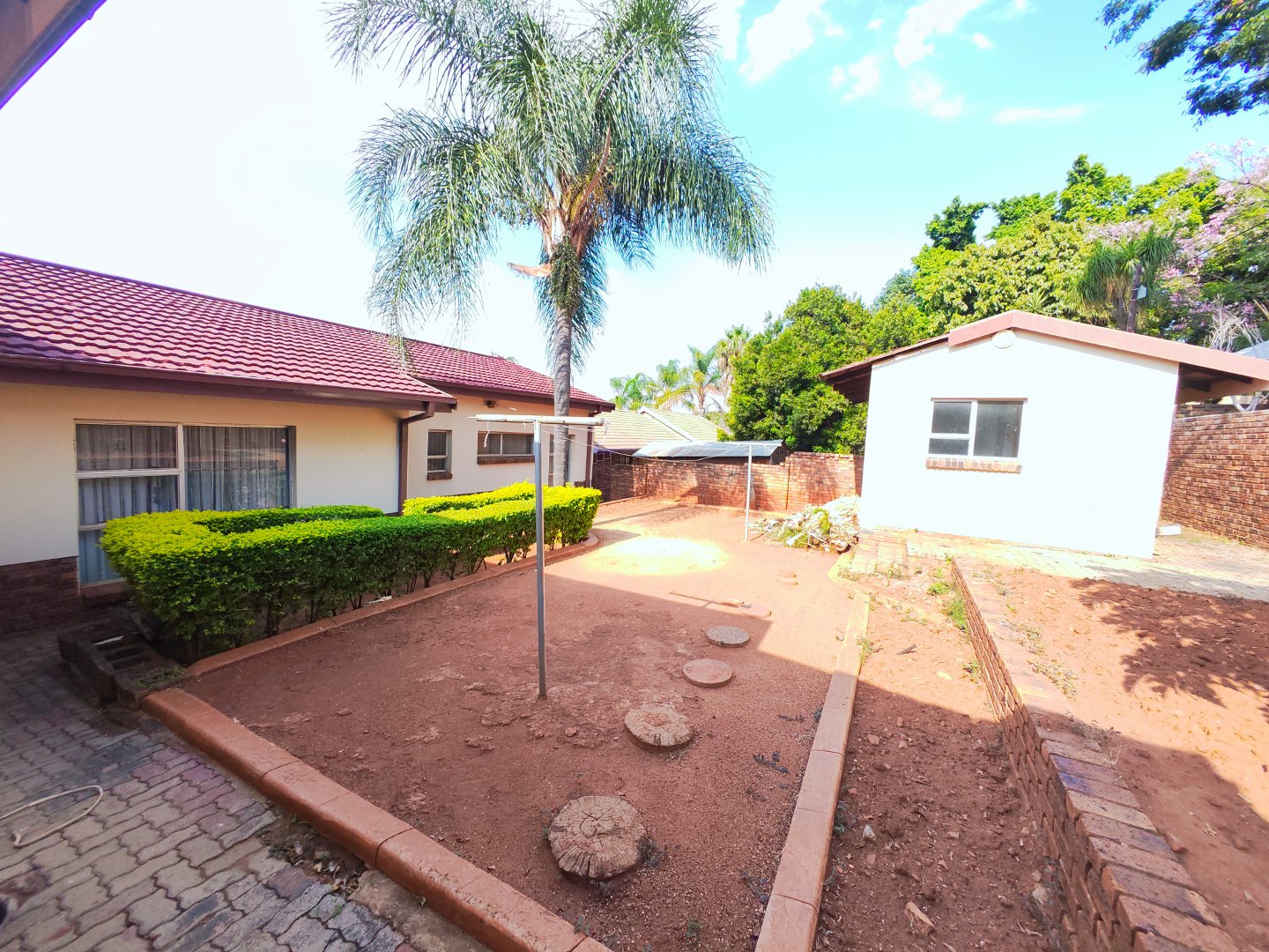 5 Bedroom Property for Sale in Amandasig Gauteng