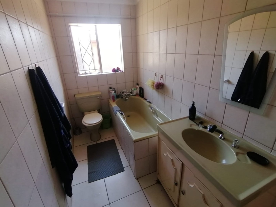 3 Bedroom Property for Sale in Geduld Ext 2 Gauteng