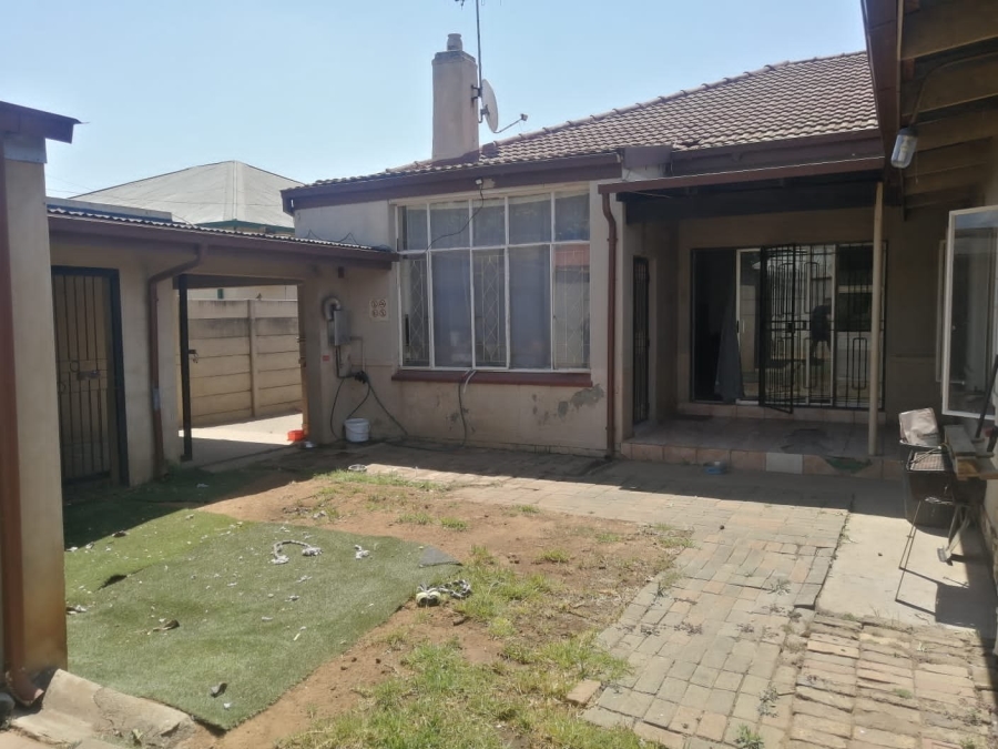 3 Bedroom Property for Sale in Geduld Ext 2 Gauteng