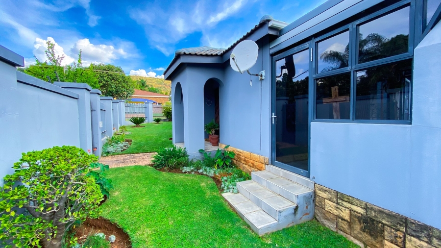 3 Bedroom Property for Sale in Florauna Gauteng