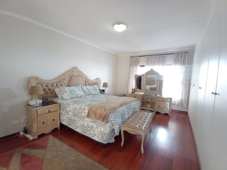 3 Bedroom Property for Sale in Noordheuwel Gauteng