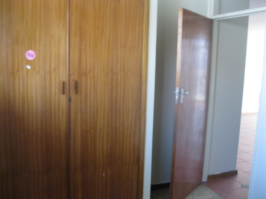 To Let 2 Bedroom Property for Rent in Sunnyside Gauteng