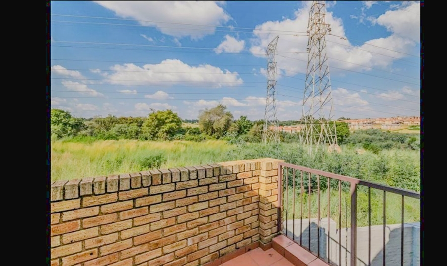 To Let 2 Bedroom Property for Rent in Wilgeheuwel Gauteng