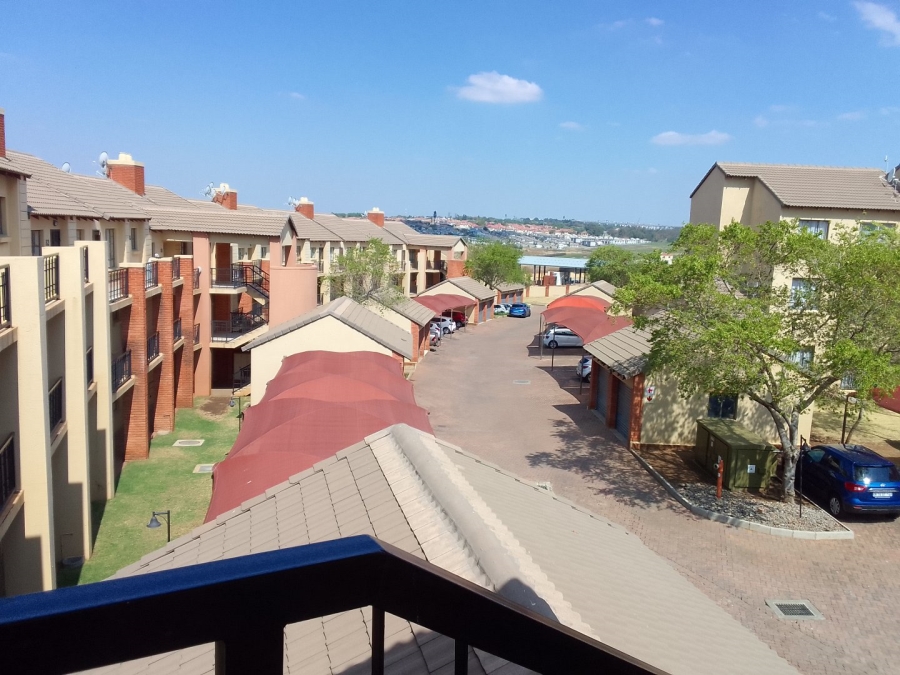 To Let 2 Bedroom Property for Rent in Sagewood Gauteng