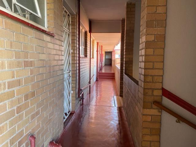 3 Bedroom Property for Sale in Linmeyer Gauteng