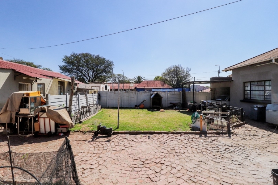 2 Bedroom Property for Sale in Turffontein Gauteng