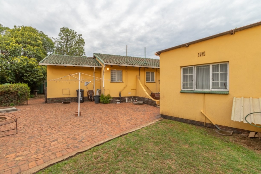 3 Bedroom Property for Sale in Bardene Gauteng