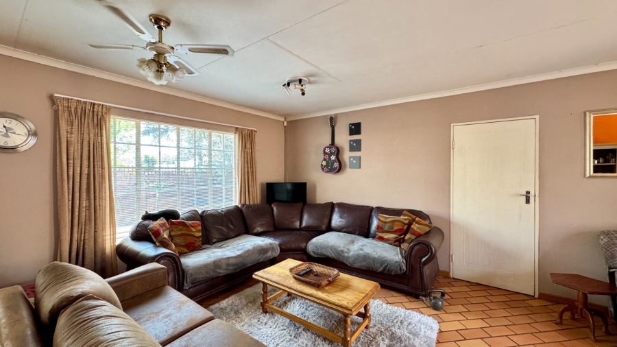 3 Bedroom Property for Sale in Lyttelton Manor Gauteng