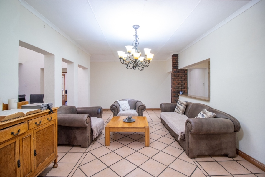 4 Bedroom Property for Sale in Sunward Park Gauteng