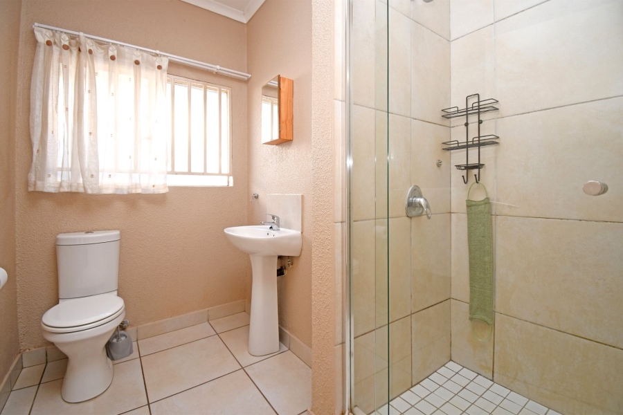 3 Bedroom Property for Sale in Amorosa Gauteng