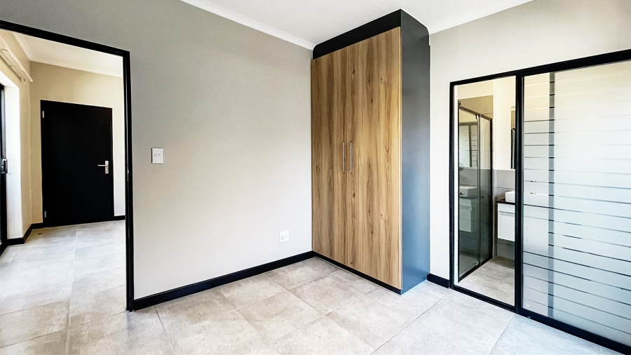 To Let 1 Bedroom Property for Rent in Country View Gauteng