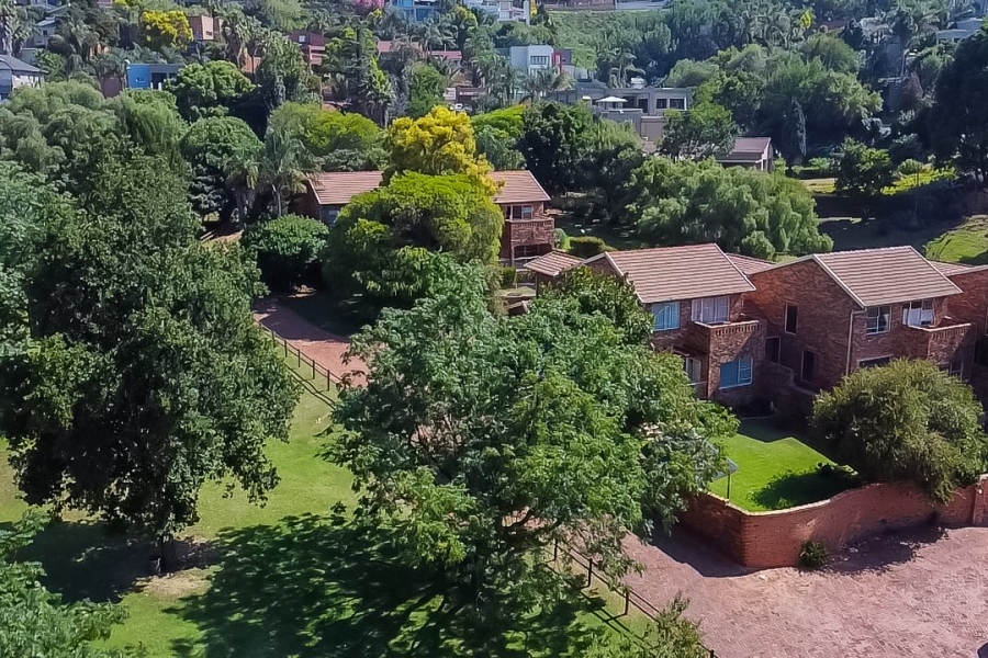 To Let 3 Bedroom Property for Rent in Glenvista Gauteng