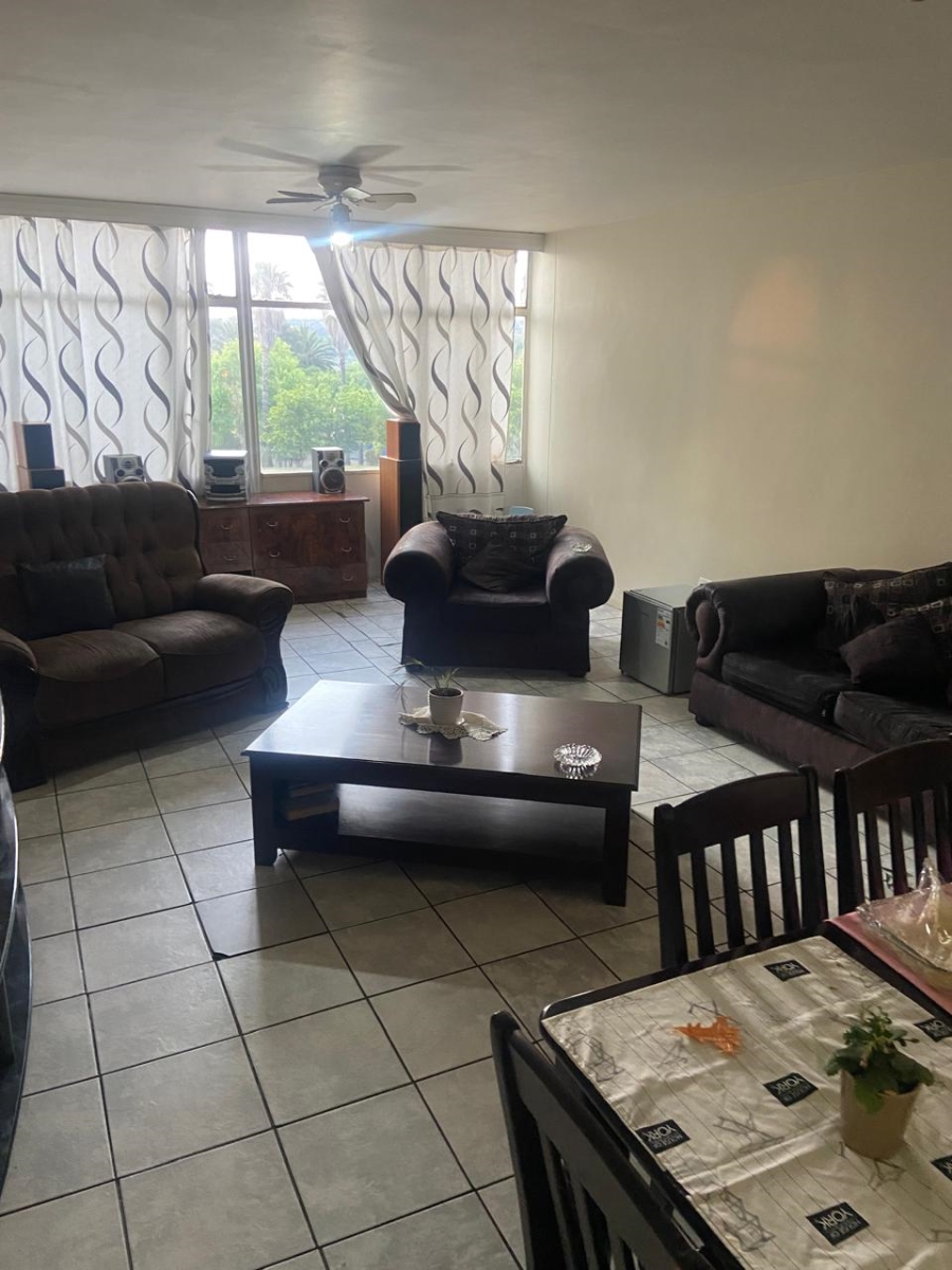 2 Bedroom Property for Sale in Florida Gauteng