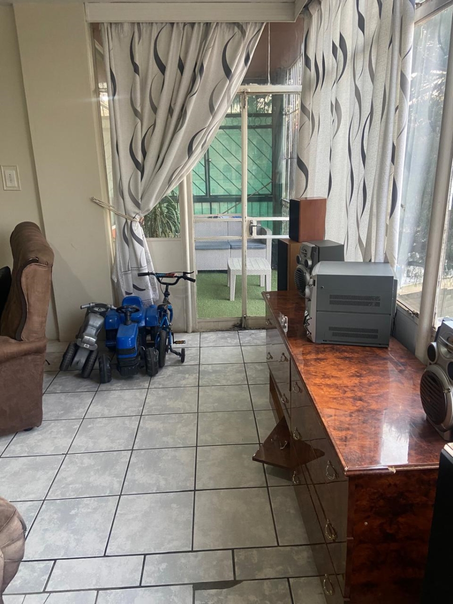 2 Bedroom Property for Sale in Florida Gauteng