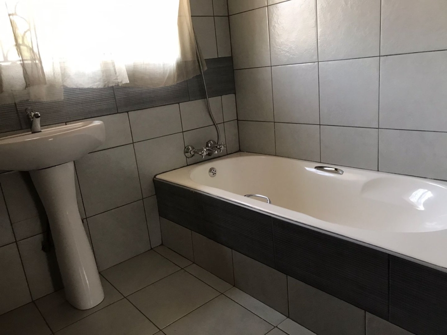 To Let 3 Bedroom Property for Rent in Northmead Gauteng