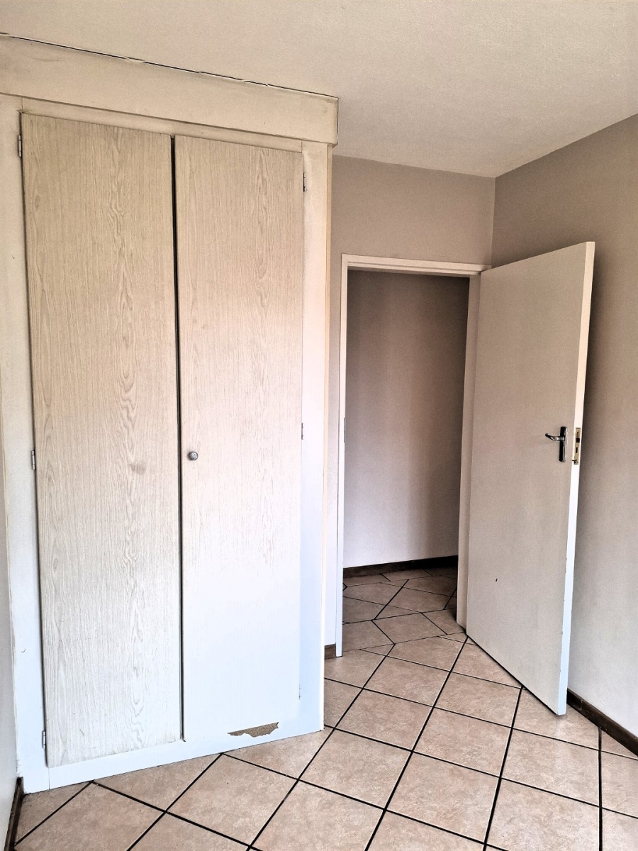 To Let 2 Bedroom Property for Rent in Equestria Gauteng