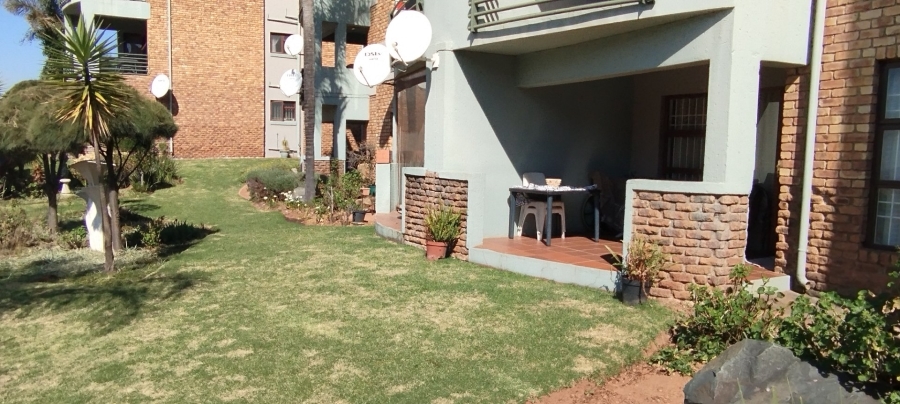 2 Bedroom Property for Sale in Bassonia Gauteng