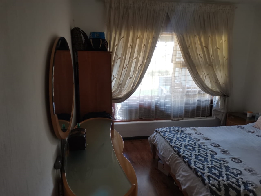 2 Bedroom Property for Sale in Bassonia Gauteng