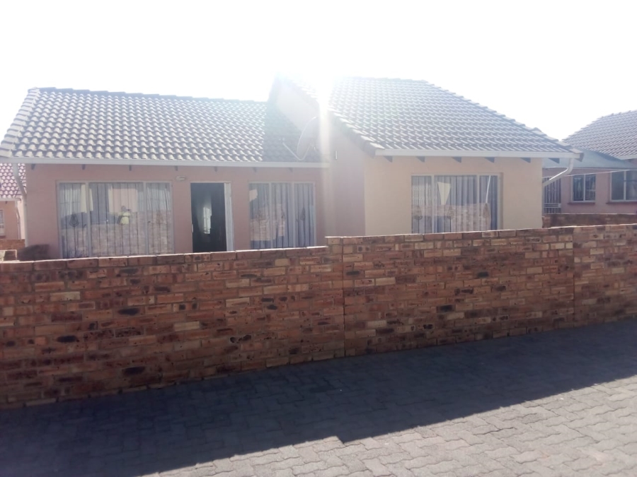 3 Bedroom Property for Sale in Ormonde Gauteng