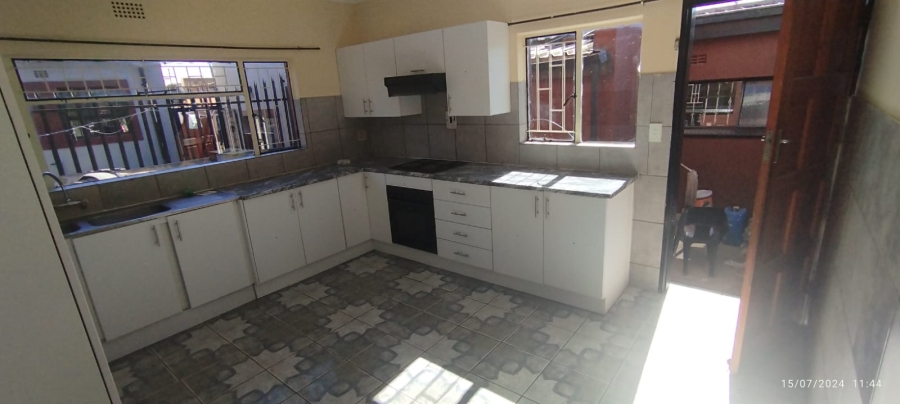 3 Bedroom Property for Sale in Regents Park Gauteng