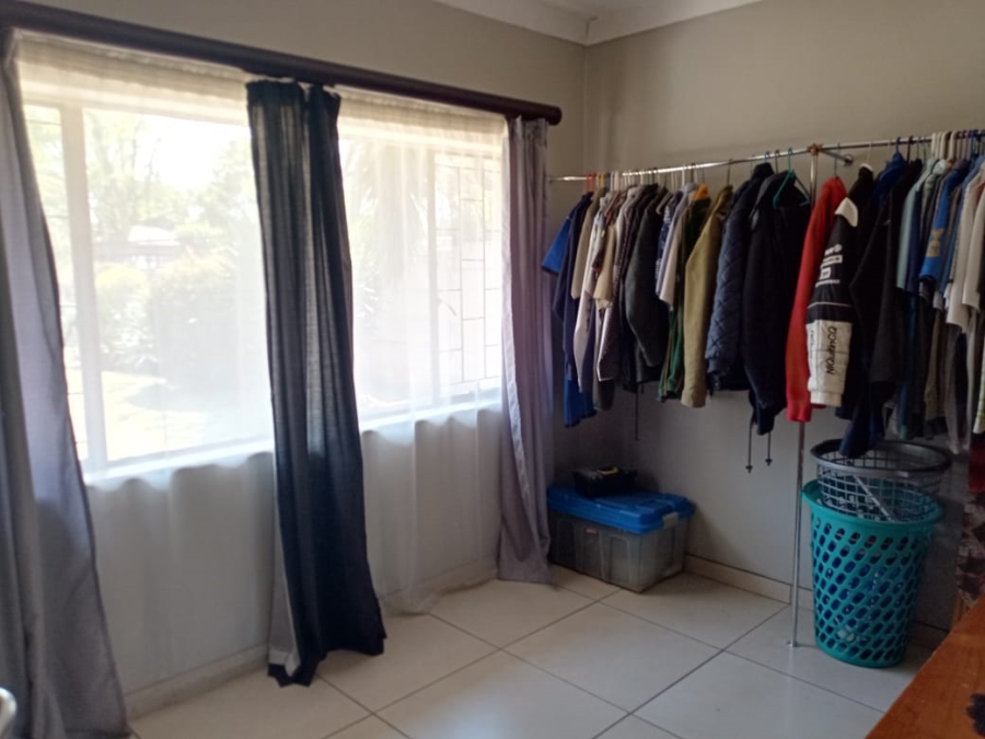 4 Bedroom Property for Sale in Silverton Gauteng