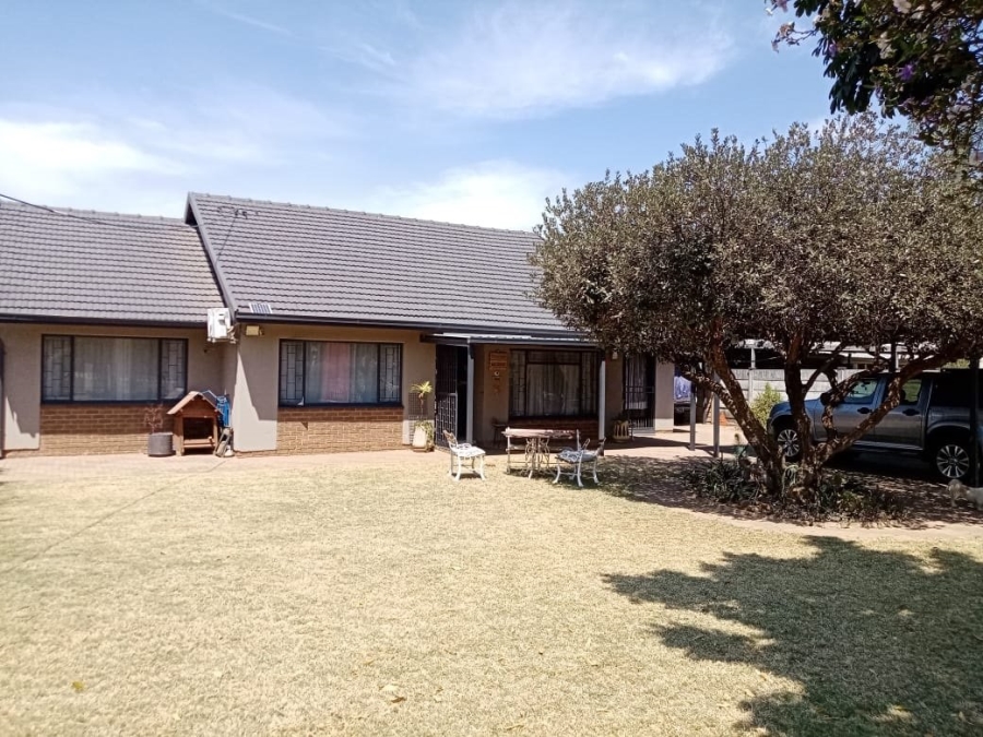 4 Bedroom Property for Sale in Silverton Gauteng