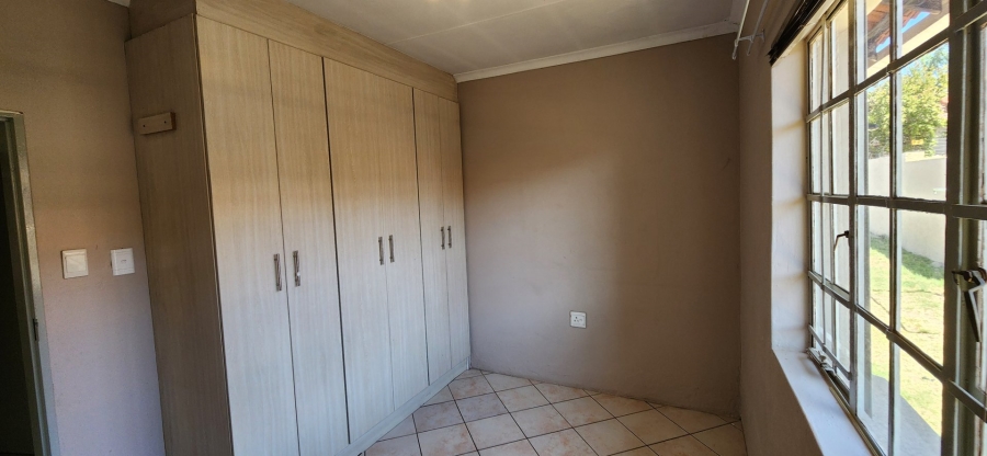 4 Bedroom Property for Sale in Thatchfield Glen Gauteng