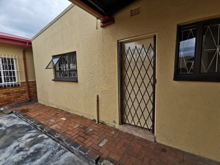 5 Bedroom Property for Sale in Whiteridge Gauteng