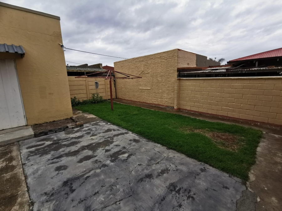 5 Bedroom Property for Sale in Whiteridge Gauteng