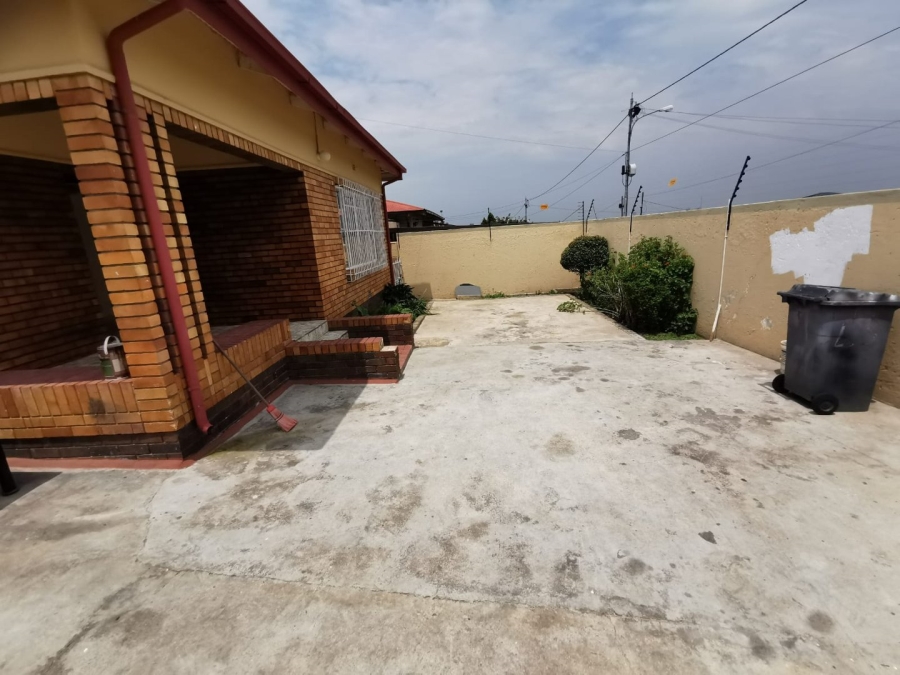 5 Bedroom Property for Sale in Whiteridge Gauteng