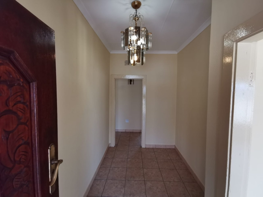 5 Bedroom Property for Sale in Whiteridge Gauteng