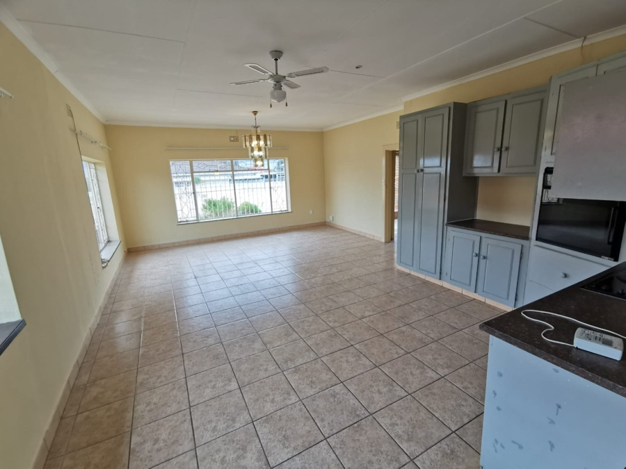 5 Bedroom Property for Sale in Whiteridge Gauteng