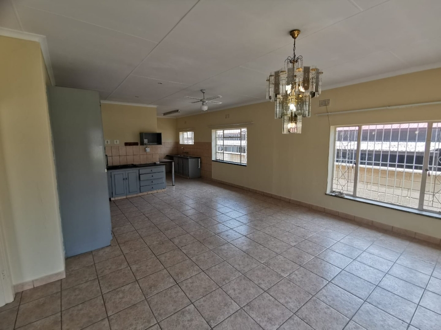 5 Bedroom Property for Sale in Whiteridge Gauteng