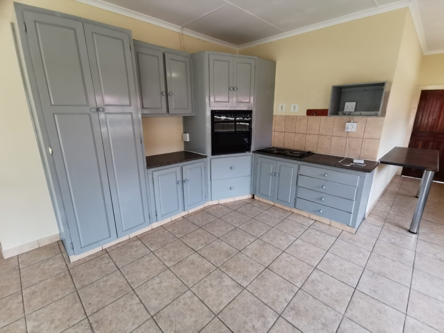 5 Bedroom Property for Sale in Whiteridge Gauteng