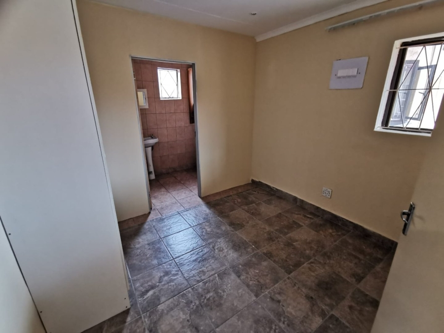 5 Bedroom Property for Sale in Whiteridge Gauteng