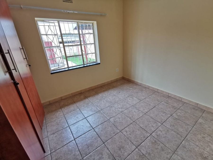 5 Bedroom Property for Sale in Whiteridge Gauteng