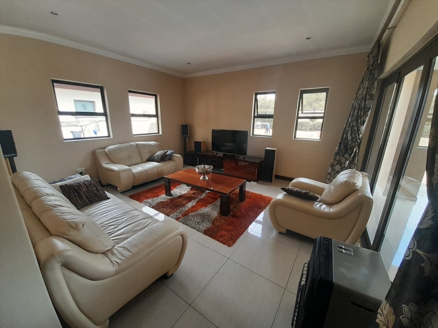 4 Bedroom Property for Sale in Blue Valley Golf Estate Gauteng