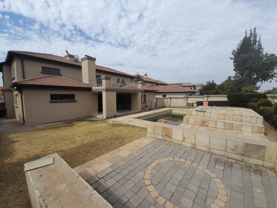 4 Bedroom Property for Sale in Blue Valley Golf Estate Gauteng